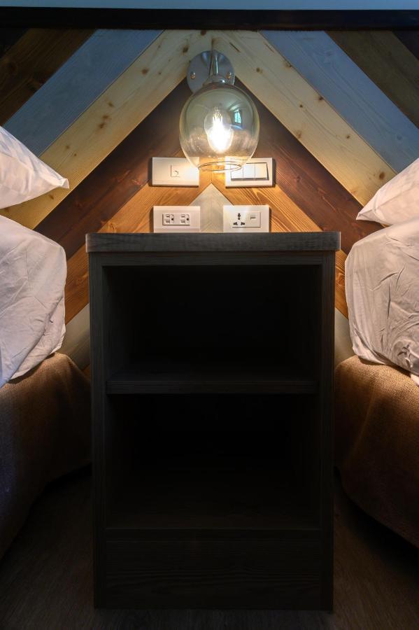 Bisck Hotel & Resort Пули Екстериор снимка