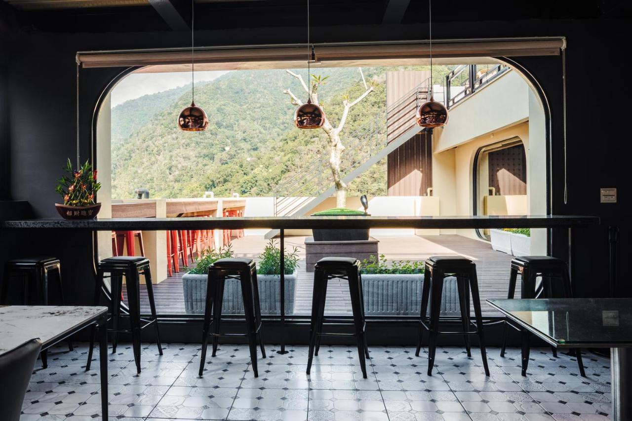 Bisck Hotel & Resort Пули Екстериор снимка